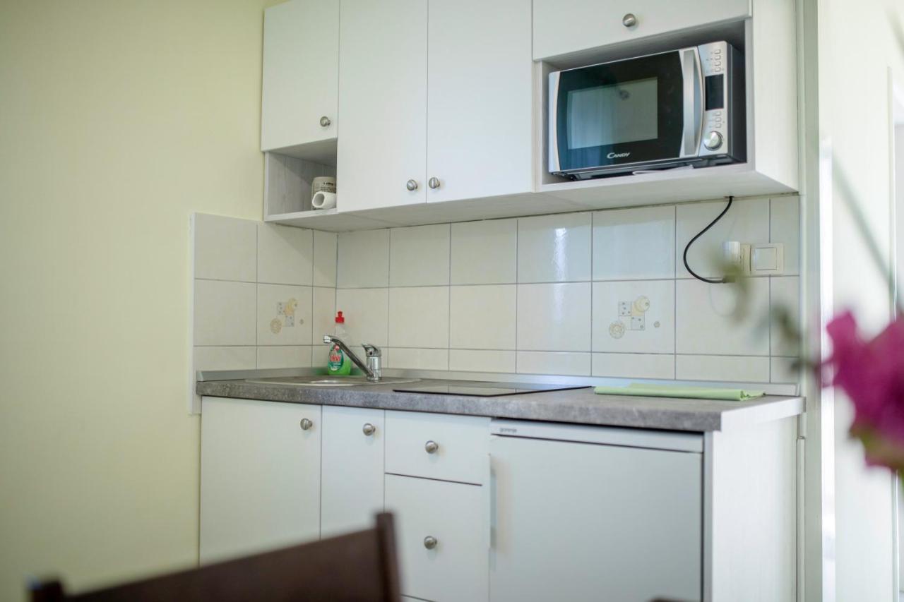 Apartments By The Sea Supetarska Draga - Donja, Rab - 11769 외부 사진