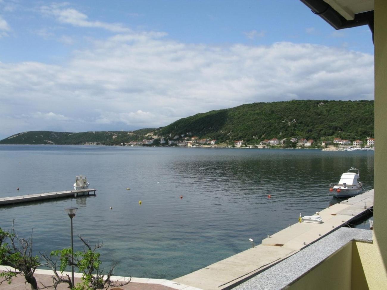 Apartments By The Sea Supetarska Draga - Donja, Rab - 11769 외부 사진