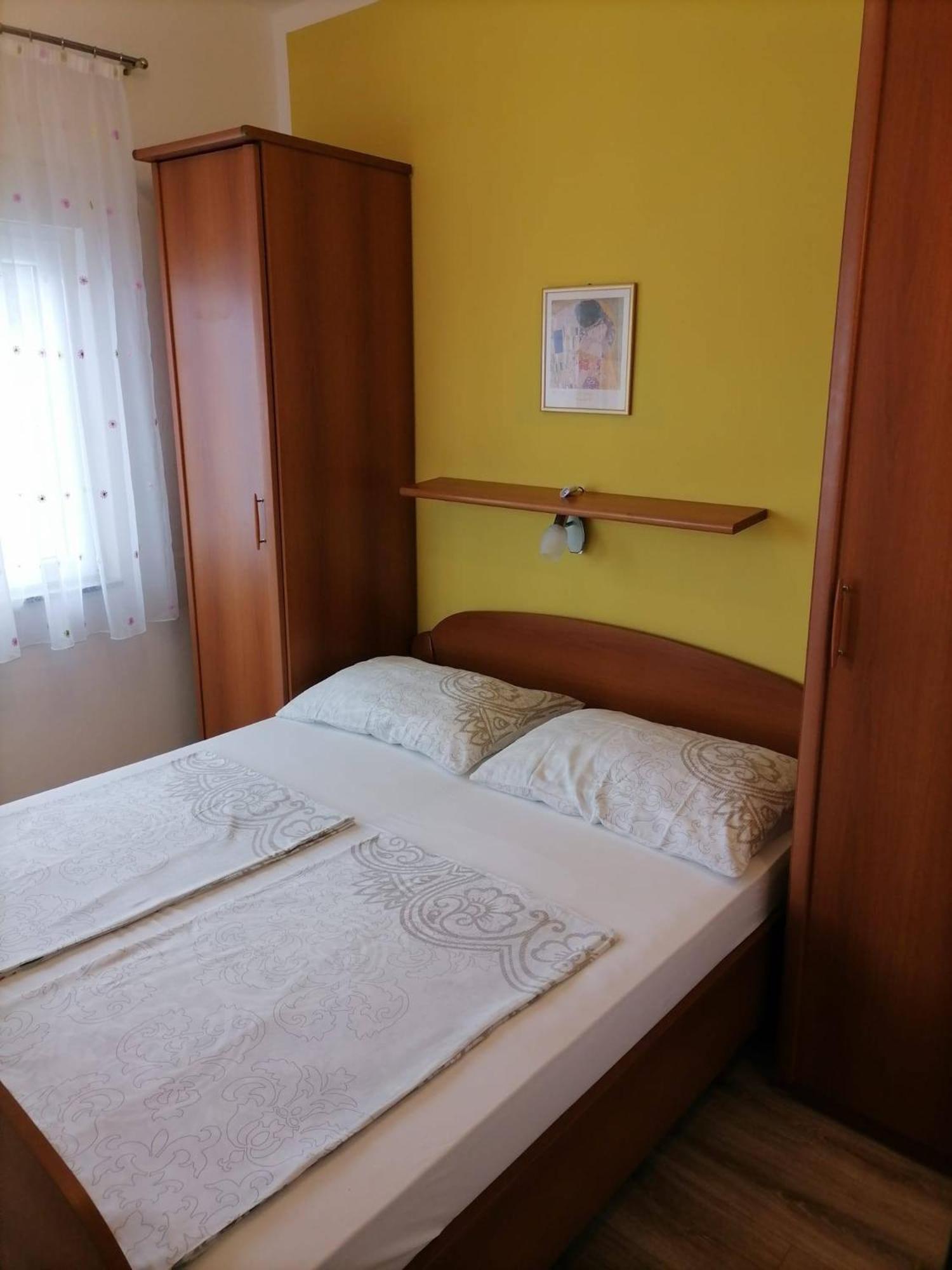 Apartments By The Sea Supetarska Draga - Donja, Rab - 11769 외부 사진